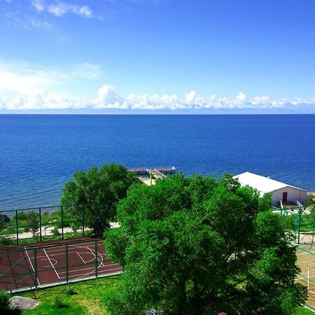 Azure Sport Resort Bulan Sogottuu Exterior photo