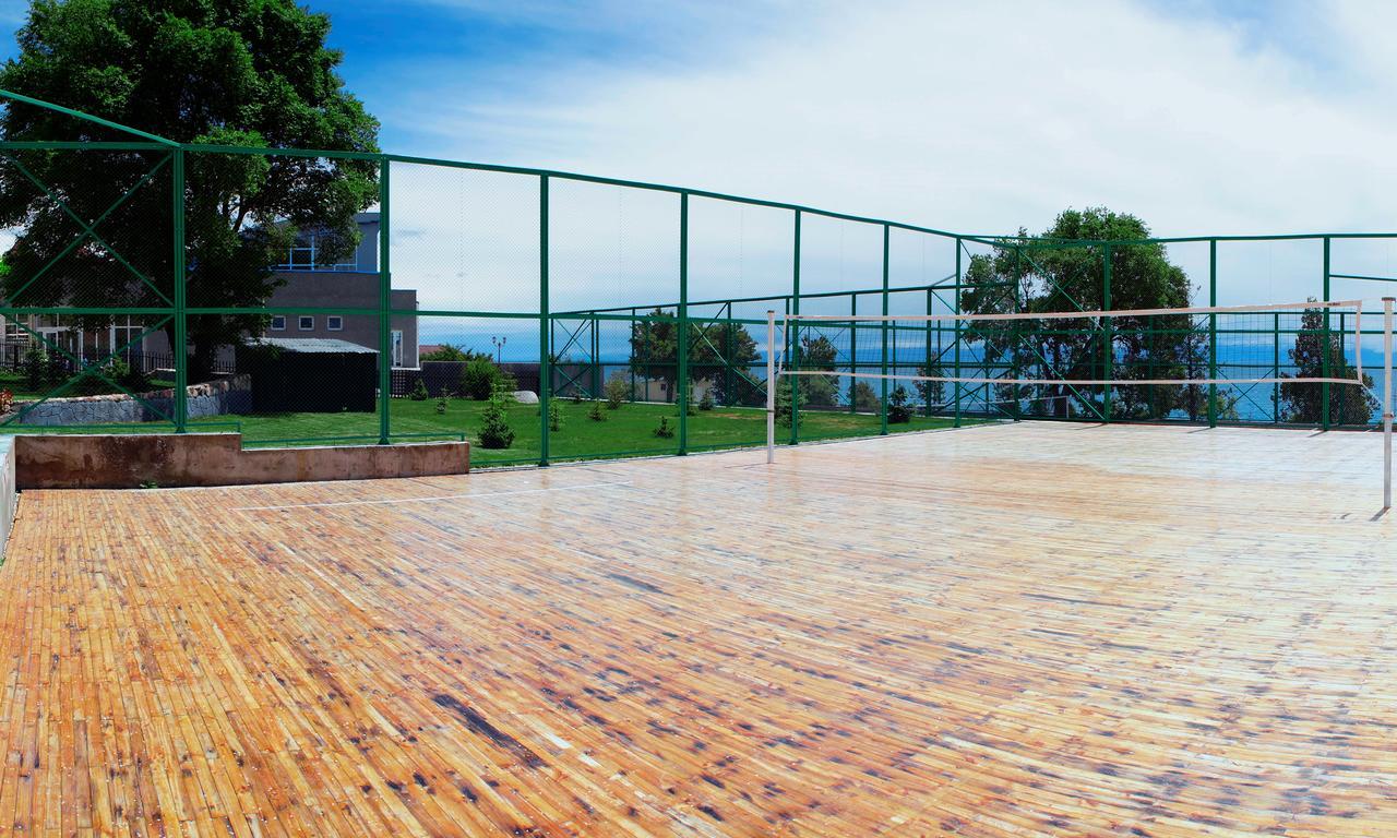 Azure Sport Resort Bulan Sogottuu Exterior photo
