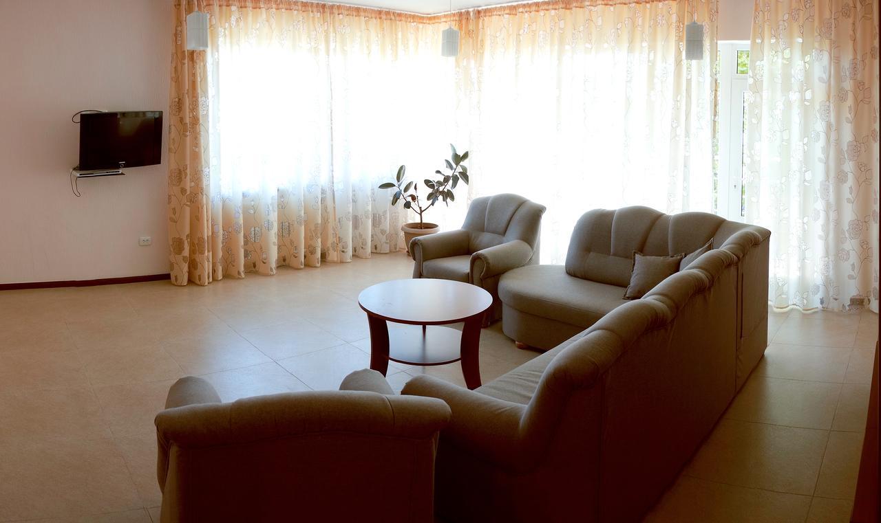 Azure Sport Resort Bulan Sogottuu Exterior photo